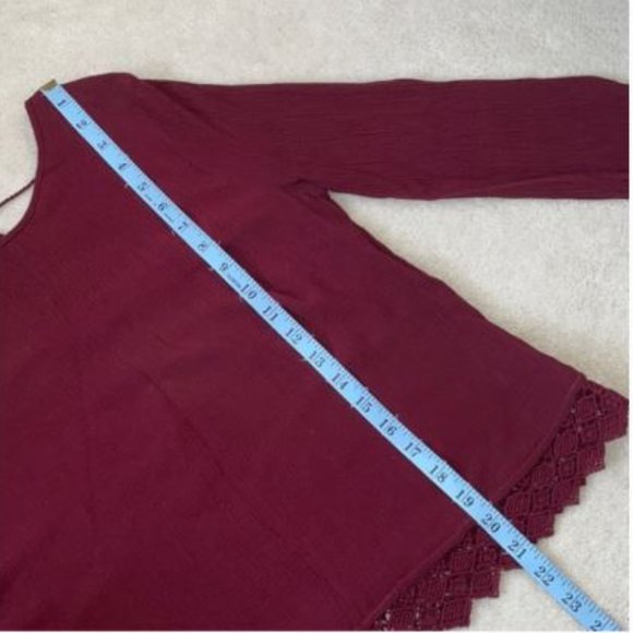 Burgundy Lace-Trimmed Blouse - Picture 5 of 7